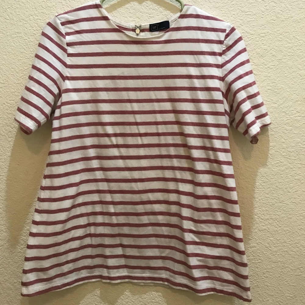 Gap red stripe shirt with zipper in back M
